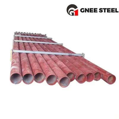 ท่อเหล็กโลหะผสมทำจากวัสดุอะไร?